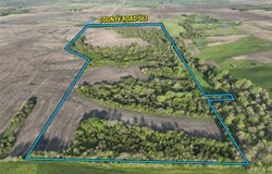 01 County Road S63, Melrose, IA 52569