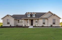 1620 County Road 200, Valley View, TX 76272
