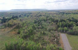 Arrow Drive, Morrilton, AR 72110