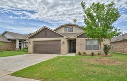 17613 Nantucket Avenue, Edmond, OK 73012