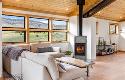 94 Rock Castle Road, Manhattan, MT 59741