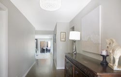 762 N Mission Rd, Wichita, KS 67206