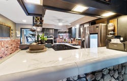 814 E Avenue B, Hutchinson, KS 67501
