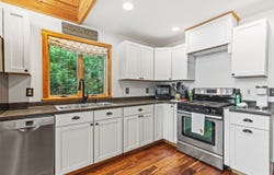 15 Savannah Trail, Naples, ME 04055