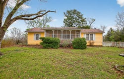 30050 State Highway T, Richland, MO 65556