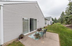 6655 Arbor Way unit: 8, Parma, OH 44134
