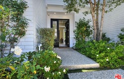 3177 Hutton Dr, Beverly Hills, CA 90210