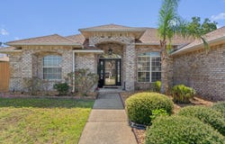 1933 Elodie Lane, Gulf Breeze, FL 32563