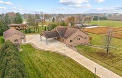 101 E 13th St, IA 50674