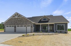 1312 Kayenta Trail, Fort Wayne, IN 46815