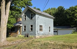 205 Clarke Street, Union City, MI 49094