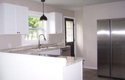 408 East Avenue, Lewiston, ME 04240
