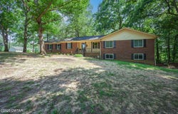 226 Sherry Lynn Drive, Finger, TN 38334