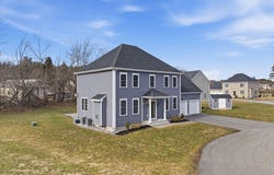 9 Wilson Rd, Berlin, MA 01503