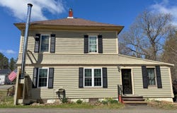 96 Houlton Road, Island Falls, ME 04747