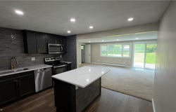8796 Evergreen Drive, Mentor, OH 44060