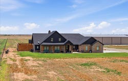 2129 Fm 597, Abernathy, TX 79311