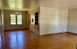 614 North Street, Decorah, IA 52101