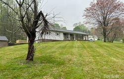 1375 Bradford Mountain Road, Lenoir, NC 28645