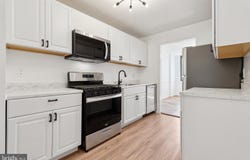 118 MONROE ST #118-702, ROCKVILLE, MD 20850