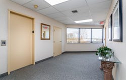 70 Jefferson Boulevard, Warwick, RI 02886