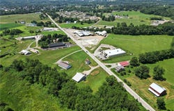 1975 Mercer New Wilmington Rd, Wilmington Twp, PA 16142