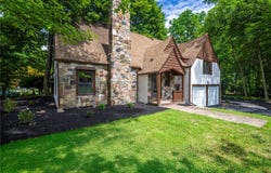 938 South Lincoln Road, Perinton, NY 14445