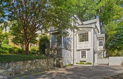 4208 23RD STREET N, ARLINGTON, VA 22207