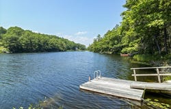 42 Wawenock Trail, Boothbay Harbor, ME 04538