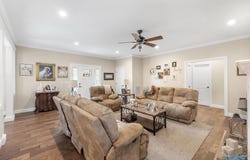 2265 Oak Drive, Boaz, AL 35956