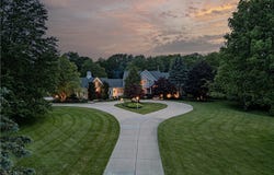 7488 Valley View Road, Hudson, OH 44236
