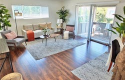 3933 N Virginia Road, Long Beach, CA 90807