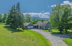 144 Hyfield Lane, Jefferson, NH 03583