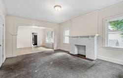 918 Queen Avenue N, Minneapolis, MN 55411