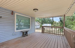 206 Locust Street, Diamond, MO 64840