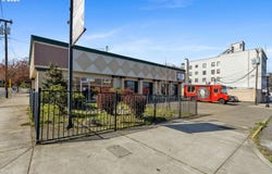 725 SE LANE AVE, Roseburg, OR 97470
