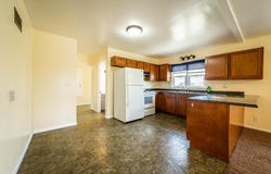 513 Baldwin St, Clyde, KS 66938