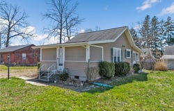 241 Tanglewood Trail, Chippewa Lake, OH 44215