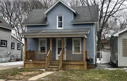 1601 Bailey Street, Lansing, MI 48910