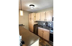 7050 Chillicothe Road unit: B18, Mentor, OH 44060