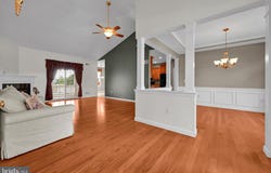 76 FARMINGTON Lane, ELIZABETHTOWN, PA 17022