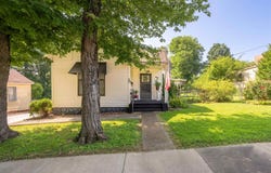 612 E Tuscaloosa St, Florence, AL 35630