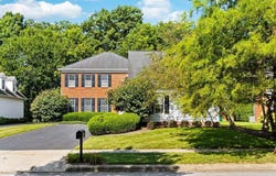 5105 Heath Gate Drive, New Albany, OH 43054