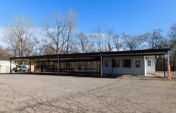 606 N Jefferson St, Silver Lake, IN 46982