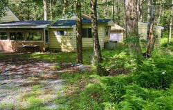 20 Yellow Feather Path, Gouldsboro, PA 18424