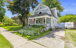 134 S Howell Street, Hillsdale, MI 49242