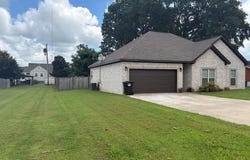 509 W Moss Ave, Muscle Shoals, AL 35661