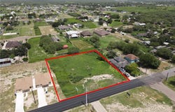 416 N El Pinto Road, Sullivan City, TX 78595