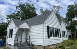501 N Church Street, Kouts, IN 46347