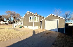 318 E. 13th Ave., Benkelman, NE 69021